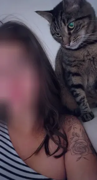 Annika, 28