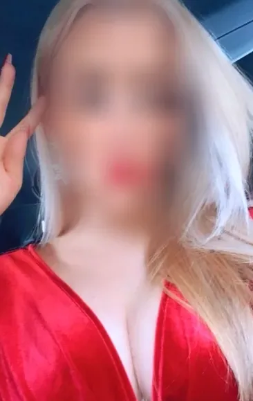Özlem, 36